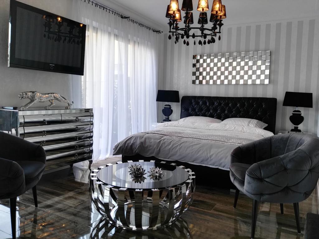 Apartamenty De Soleil Устка Екстериор снимка
