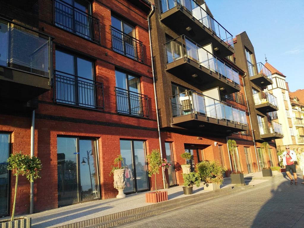 Apartamenty De Soleil Устка Екстериор снимка